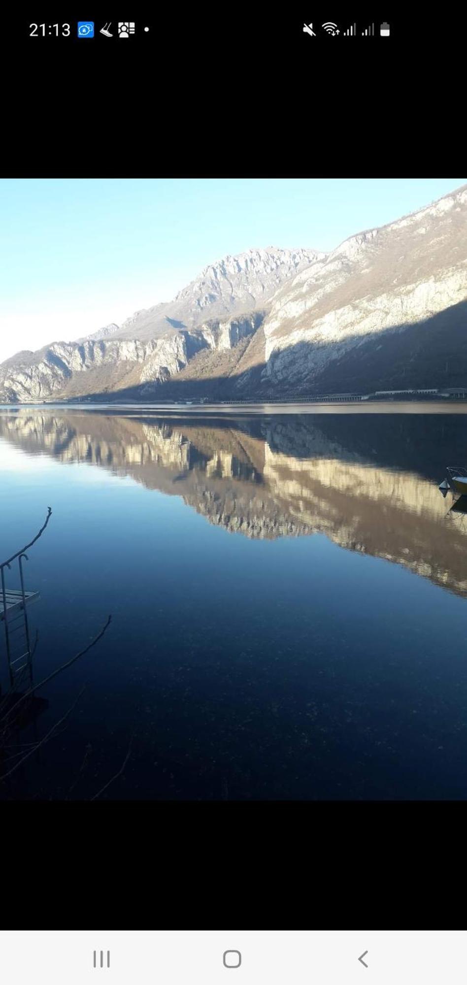 מנדלו דל לאריו L For Lake חדר תמונה